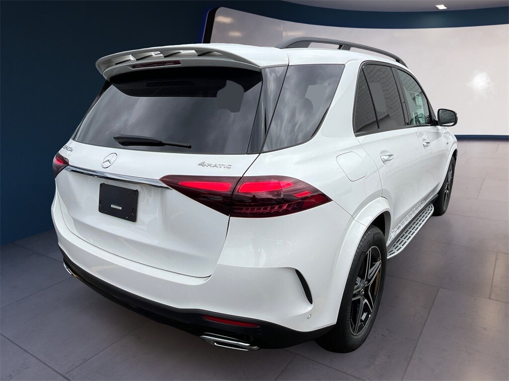 2025 Mercedes Benz GLE 450e 4MATIC photo 3