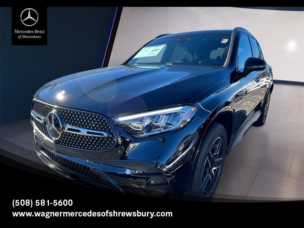 2026 Mercedes-Benz GLC Base's photo