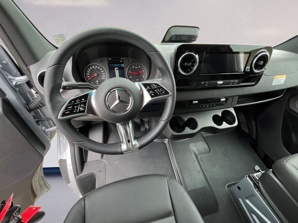 2025 Mercedes-Benz Sprinter Cargo Van Base - Photo 8