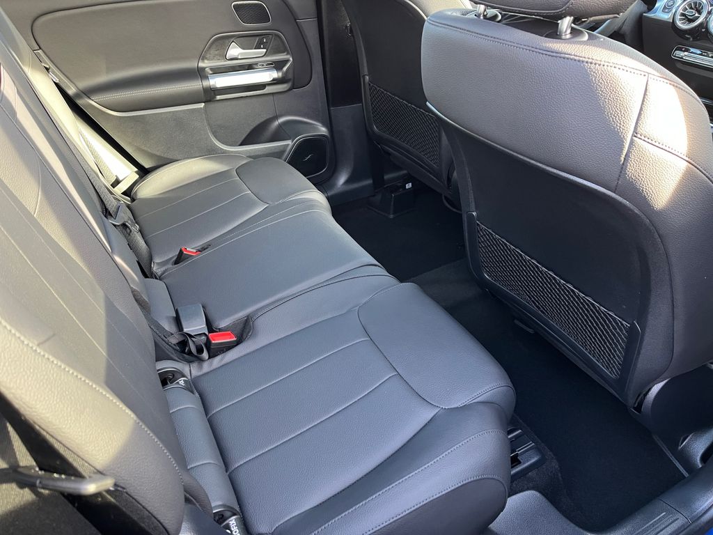 2025 Mercedes-Benz GLB Base - Photo 18