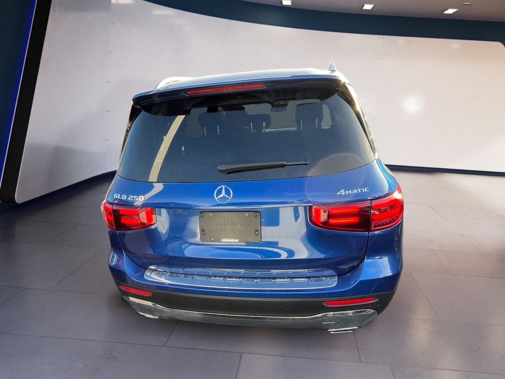 2025 Mercedes-Benz GLB Base - Photo 4
