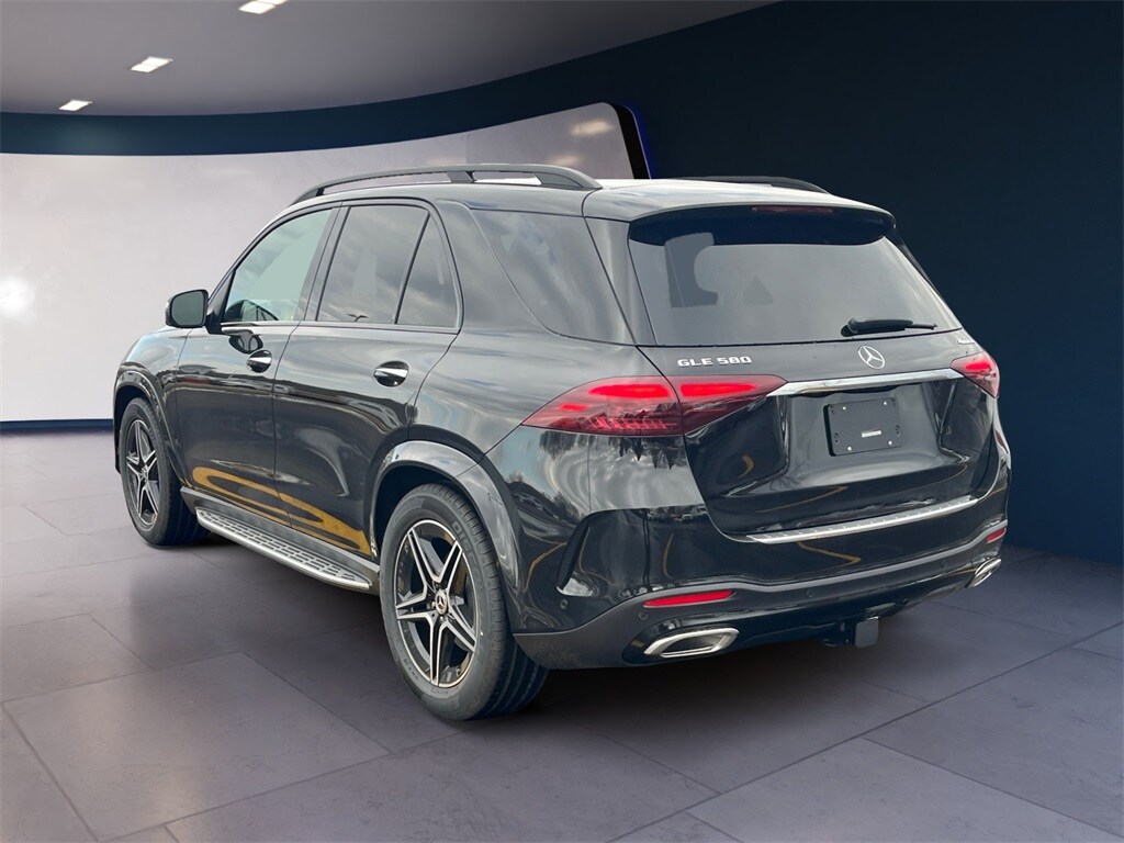 2025 Mercedes Benz GLE 580 4MATIC photo 2