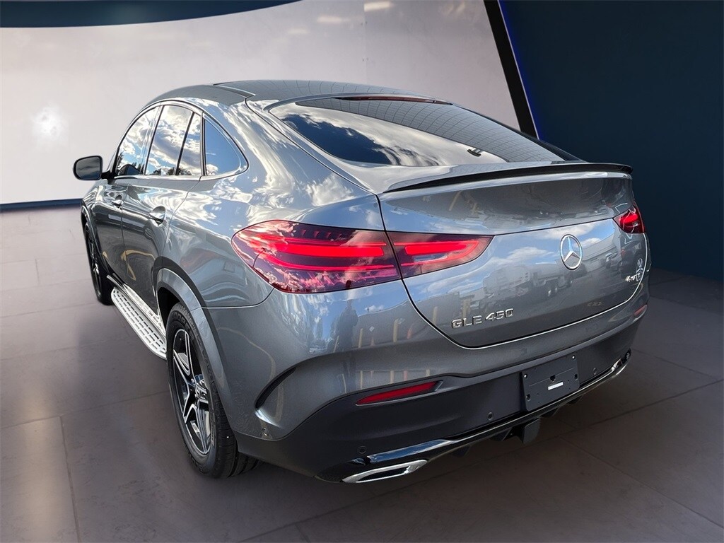 2025 Mercedes Benz GLE 450 photo 3