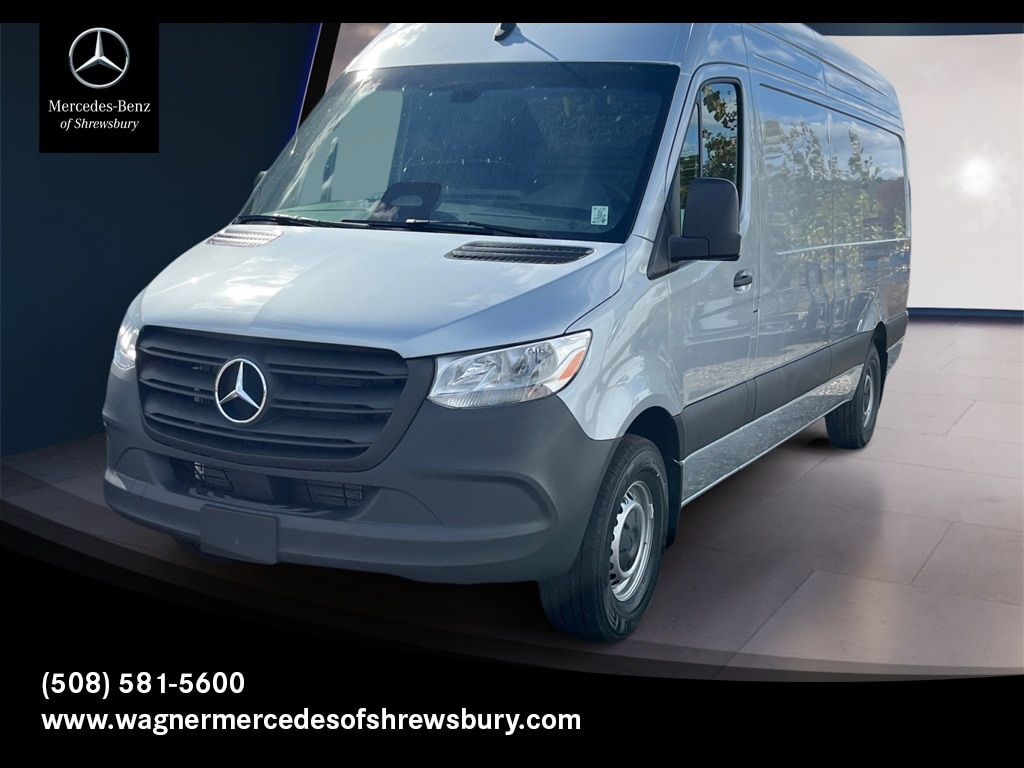2025 Mercedes-Benz Sprinter Cargo Van Base's photo