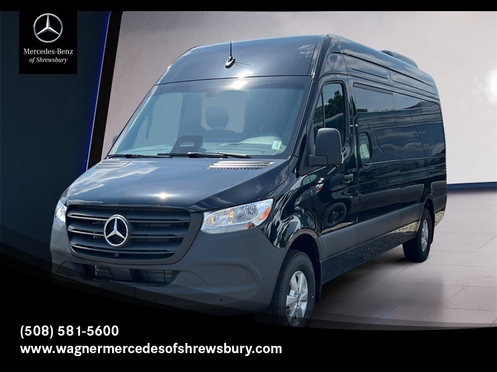 New 2025 Mercedes-Benz Sprinter 2500 Passenger 170 WB Minivan/Van