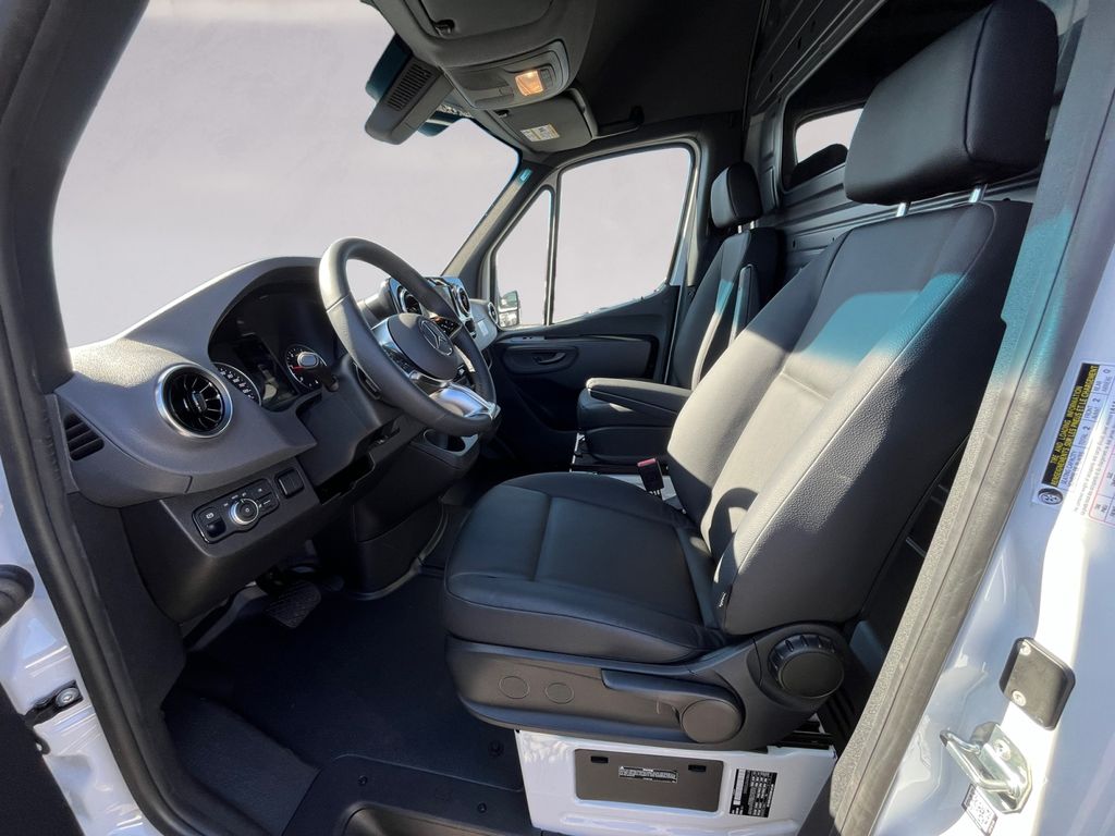 2026 Mercedes-Benz Sprinter Cargo Van Base - Photo 6