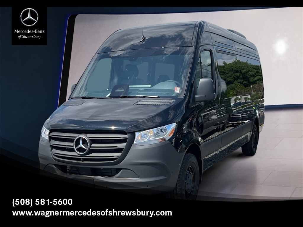 New 2025 Mercedes-Benz Sprinter 2500 Passenger 170 WB Minivan/Van