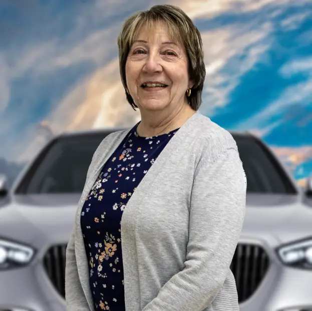 Staff member Elaine King from ID_0af1677b1a21