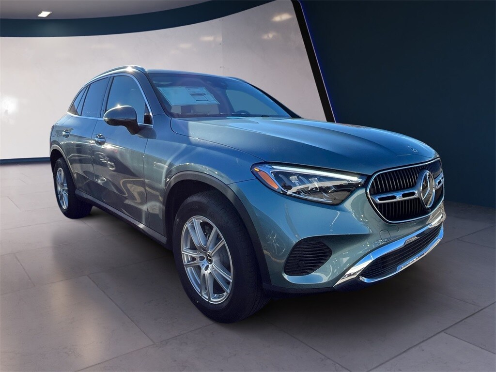 New 2026 Mercedes-Benz GLC 300 4MATIC SUV