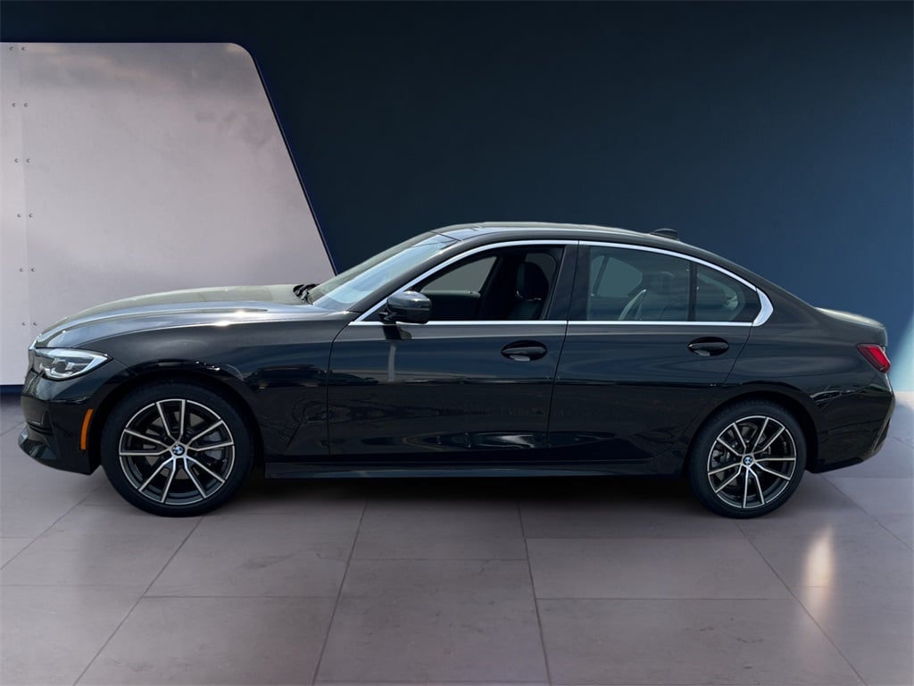 Used 2022 BMW 3 Series 330i with VIN 3MW5R7J02N8C71686 for sale in Shrewsbury, MA