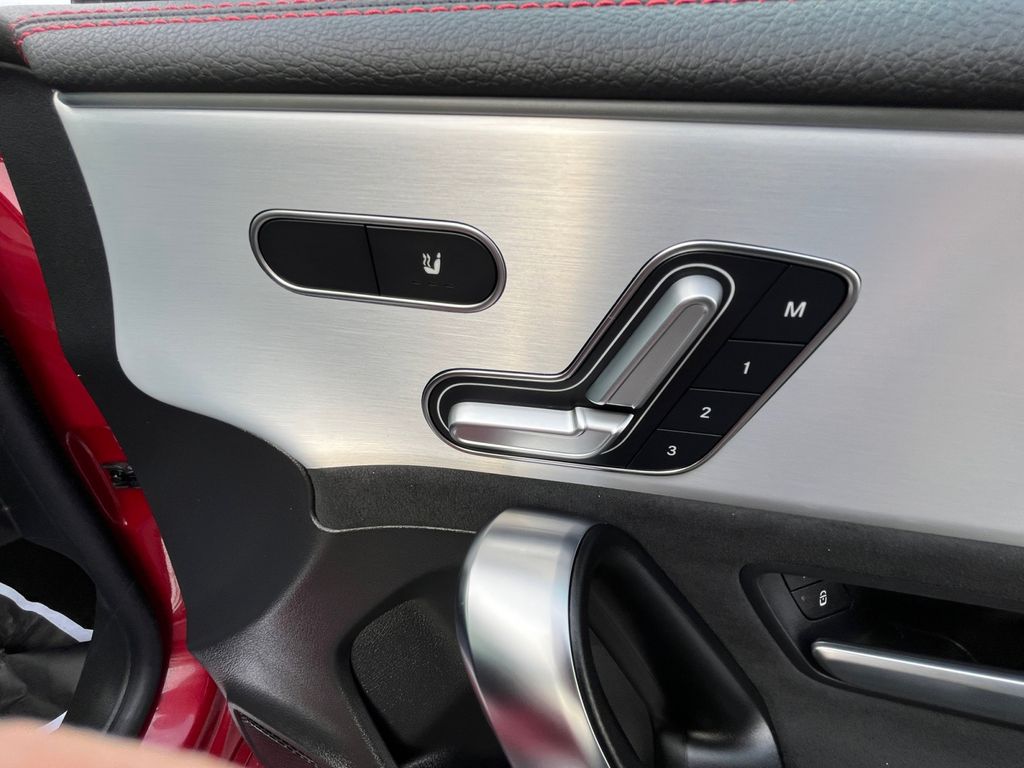2025 Mercedes-Benz CLA CLA 250 - Photo 23