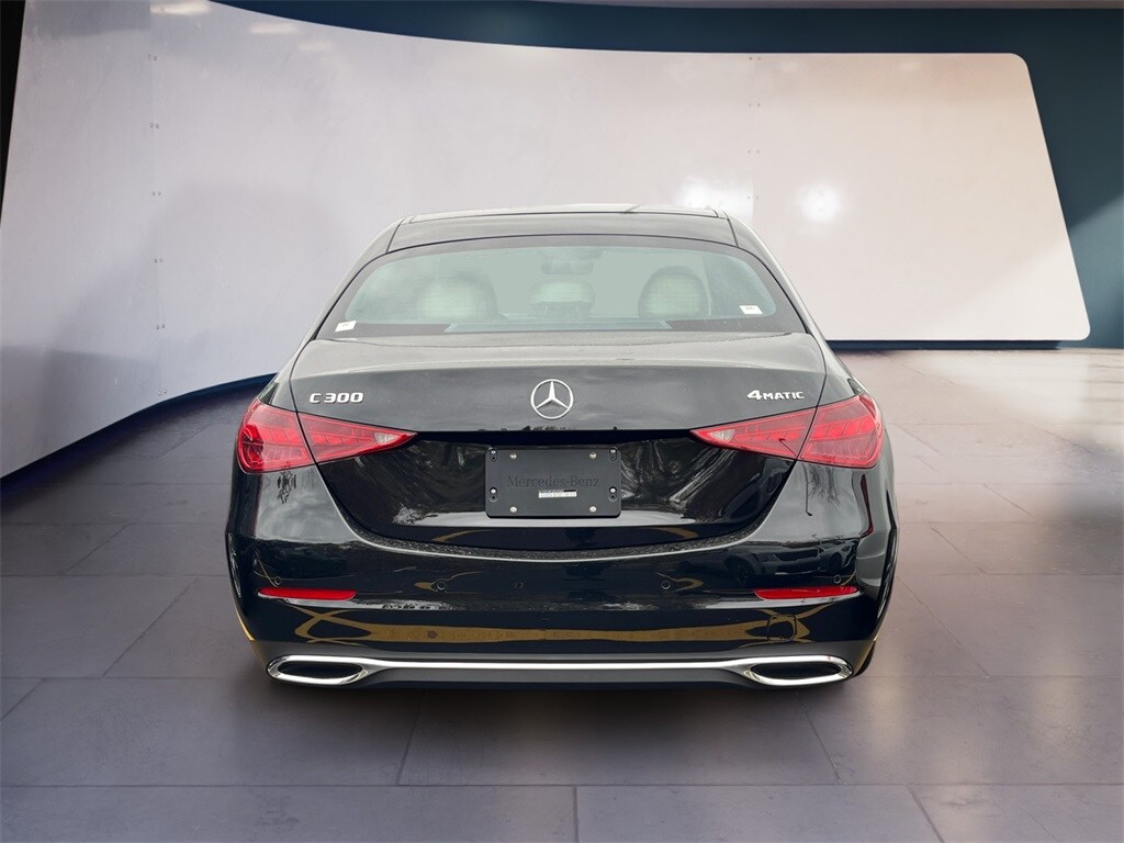 2025 Mercedes Benz C 300 4MATIC photo 3