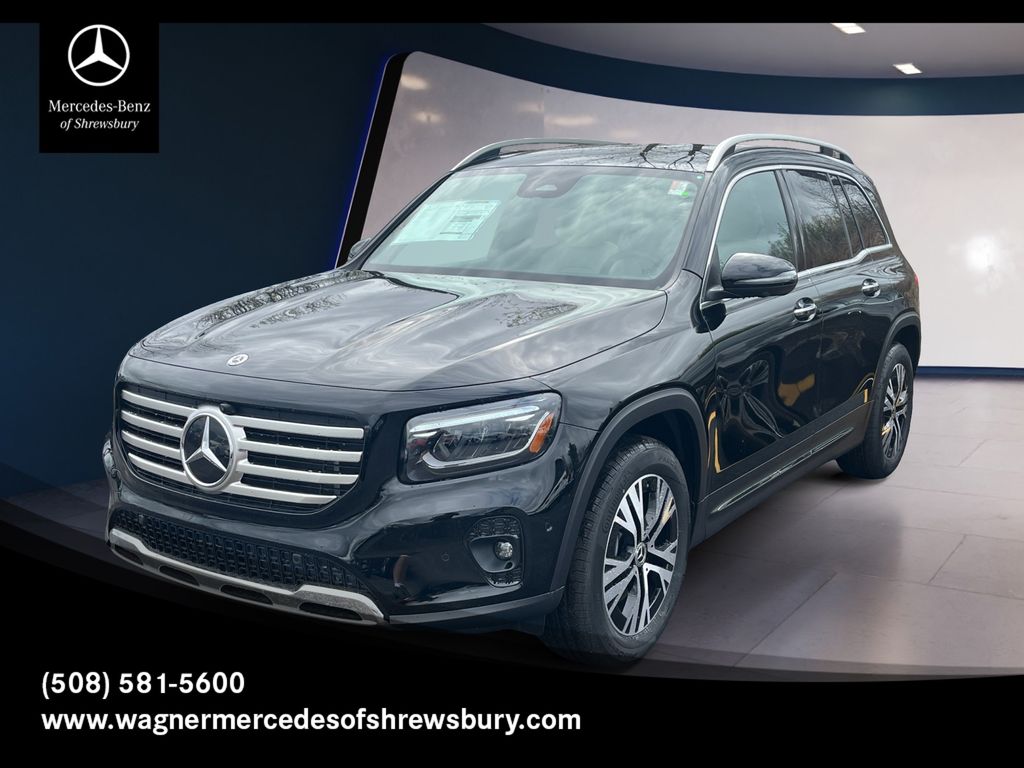2026 Mercedes-Benz GLB GLB 250 4MATIC's photo