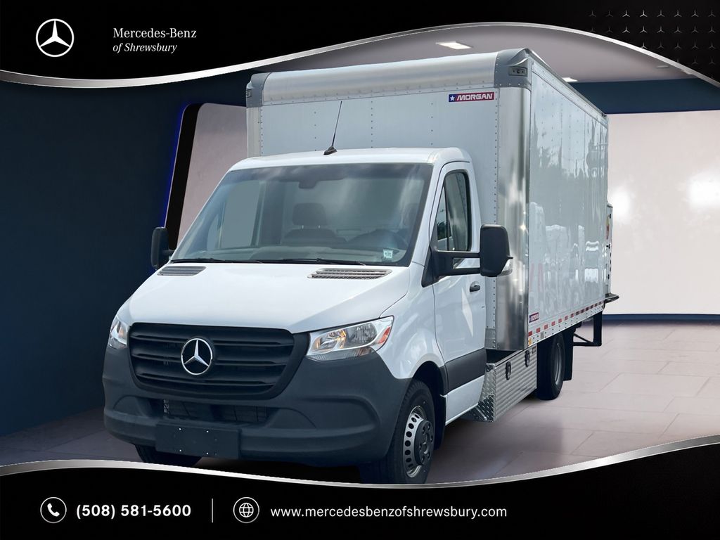 2024 Mercedes-Benz Sprinter Cab Chassis Base