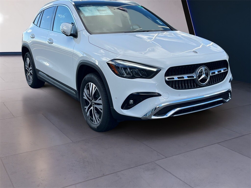 2025 Mercedes Benz GLA 250 4MATIC photo 4
