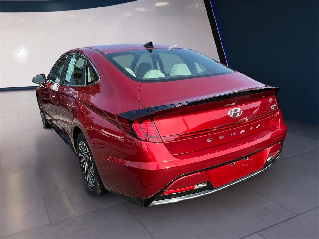Used 2023 Hyundai Sonata Hybrid SEL Sedan