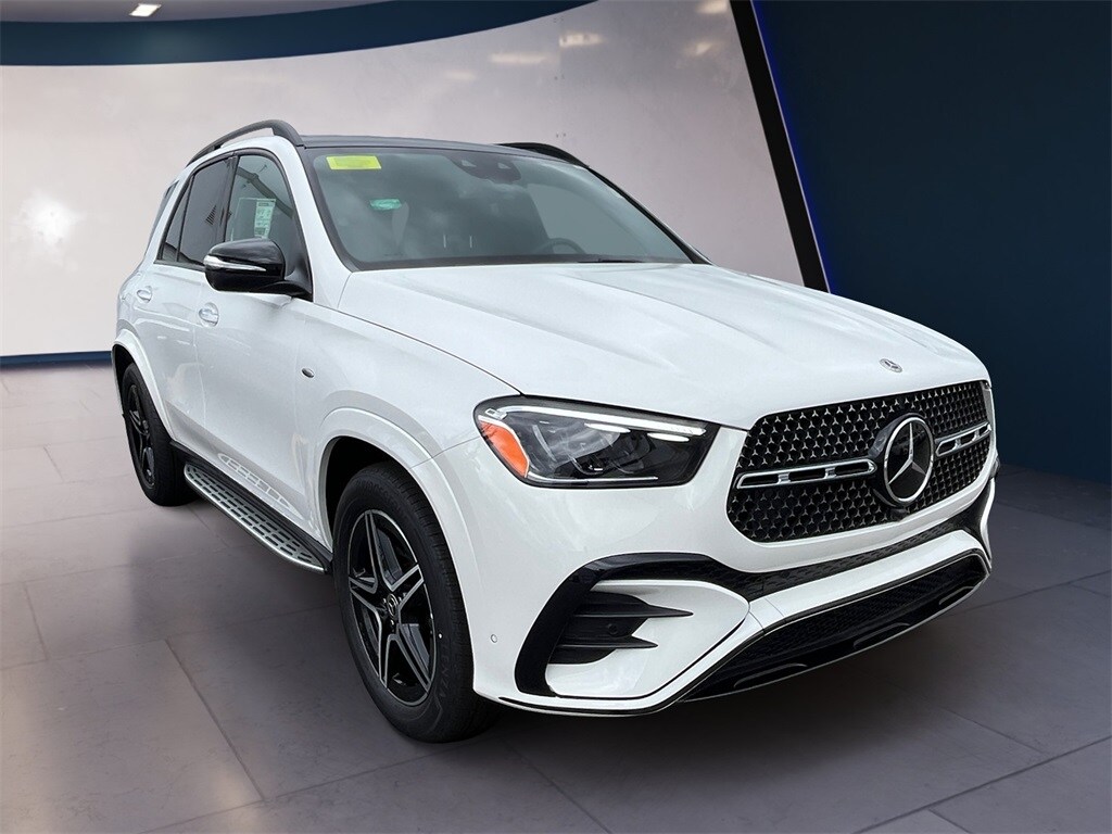 2025 Mercedes Benz GLE 450e 4MATIC photo 4