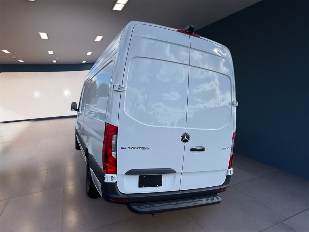 New 2025 Mercedes-Benz Sprinter 2500 Cargo 170 WB Cargo Van