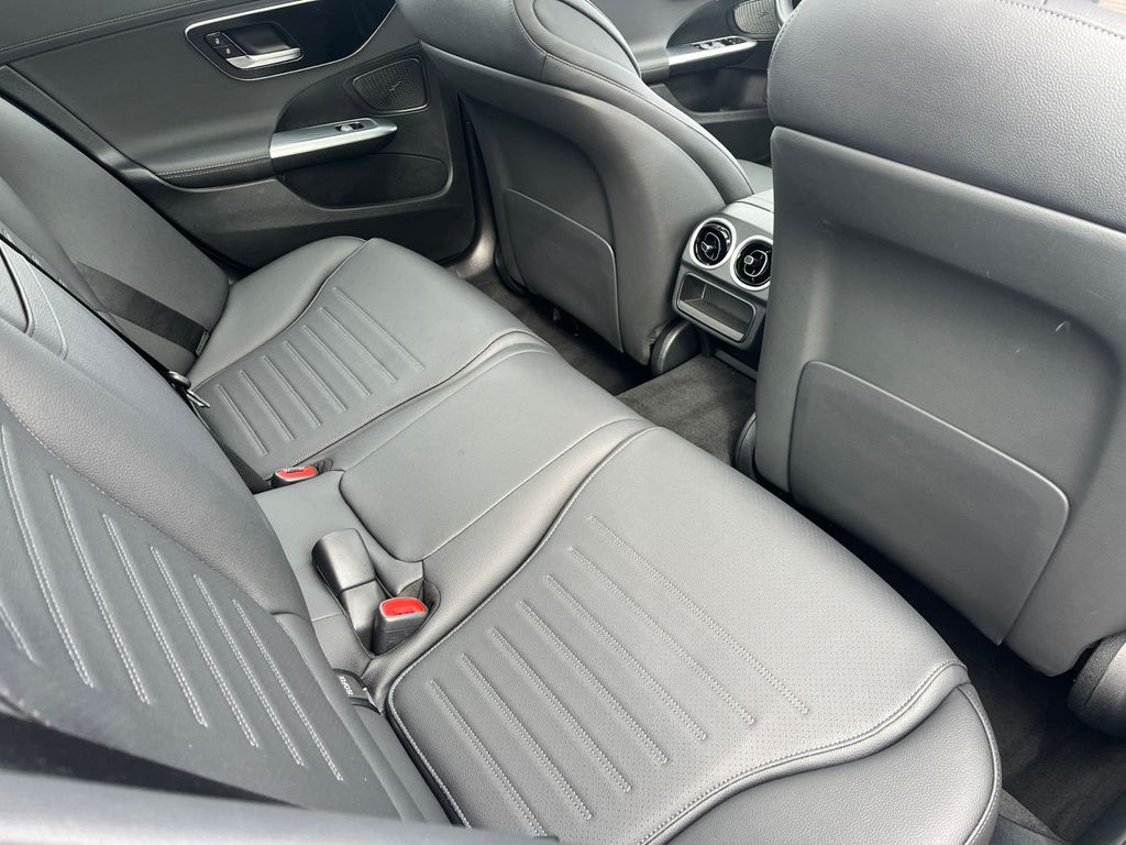2025 Mercedes-Benz C-Class Sedan C 300 - Photo 17