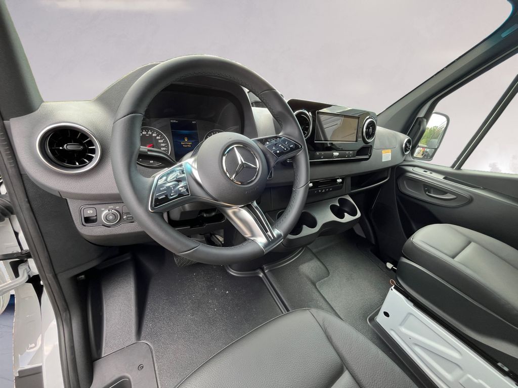 2025 Mercedes-Benz Sprinter Cargo Van Base - Photo 8
