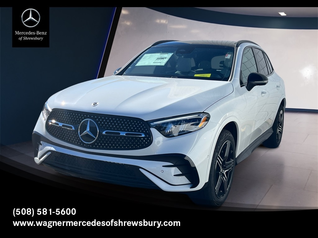 2026 Mercedes-Benz GLC Base's photo
