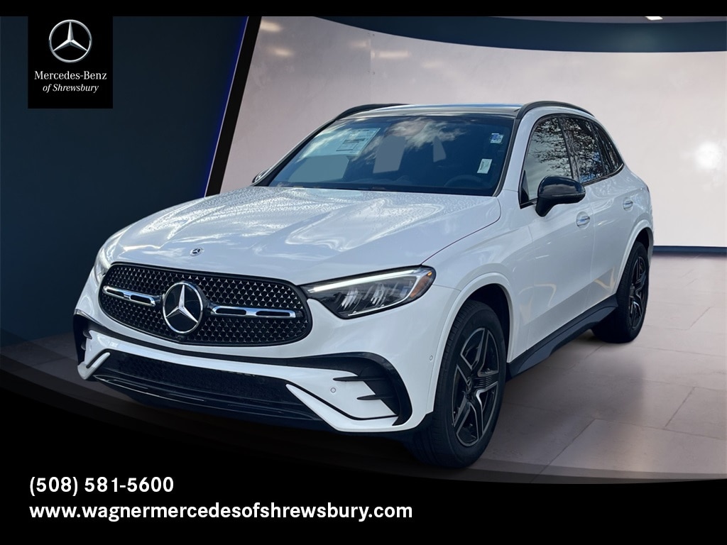 2026 Mercedes-Benz GLC Base's photo