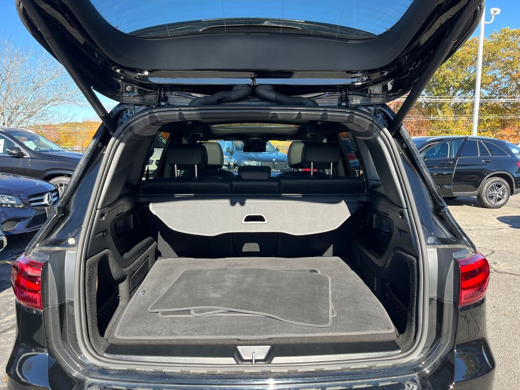 2025 Mercedes-Benz GLB Base - Photo 19