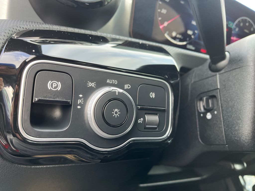 2025 Mercedes-Benz CLA CLA 250 - Photo 19