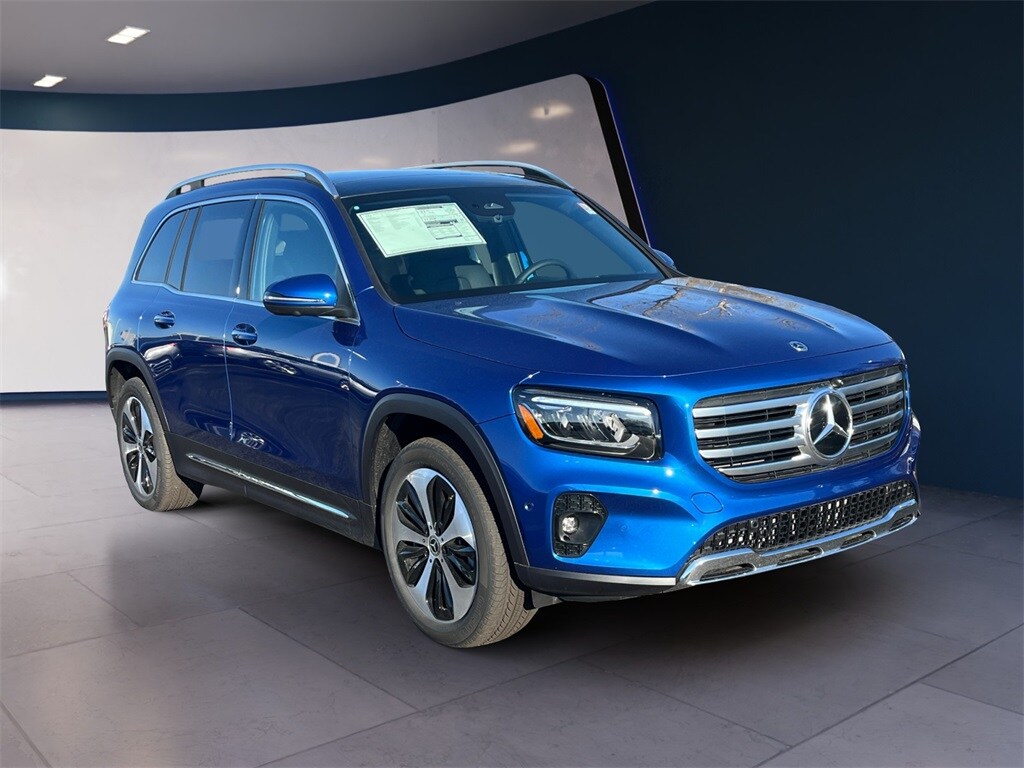 2025 Mercedes Benz GLB 250 4MATIC photo 4