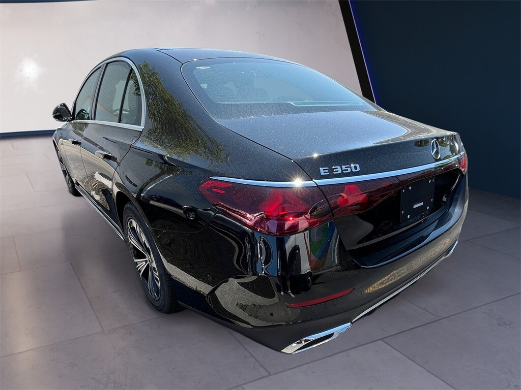 2025 Mercedes Benz E 350 4MATIC photo 2