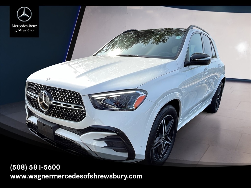 2025 Mercedes-Benz GLE GLE450E's photo