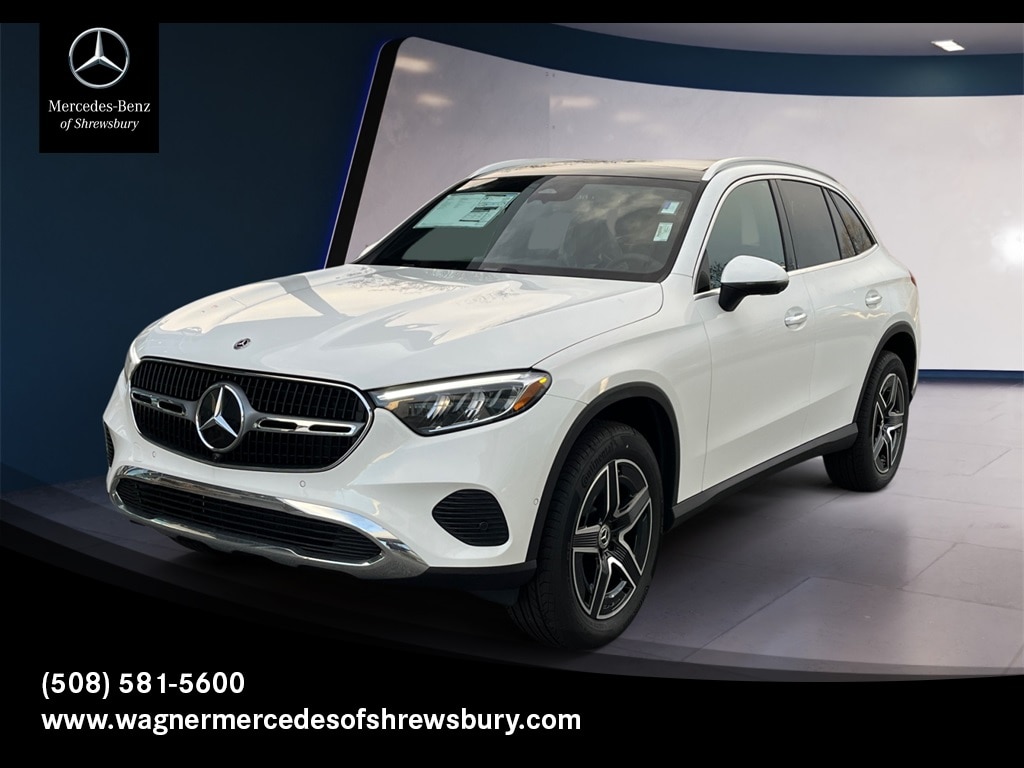 2026 Mercedes-Benz GLC Base's photo