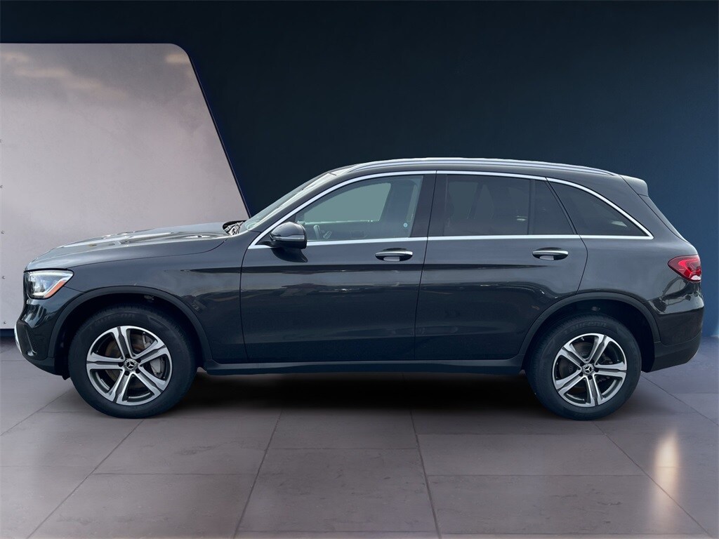 2020 Mercedes Benz GLC 300 4MATIC photo 2
