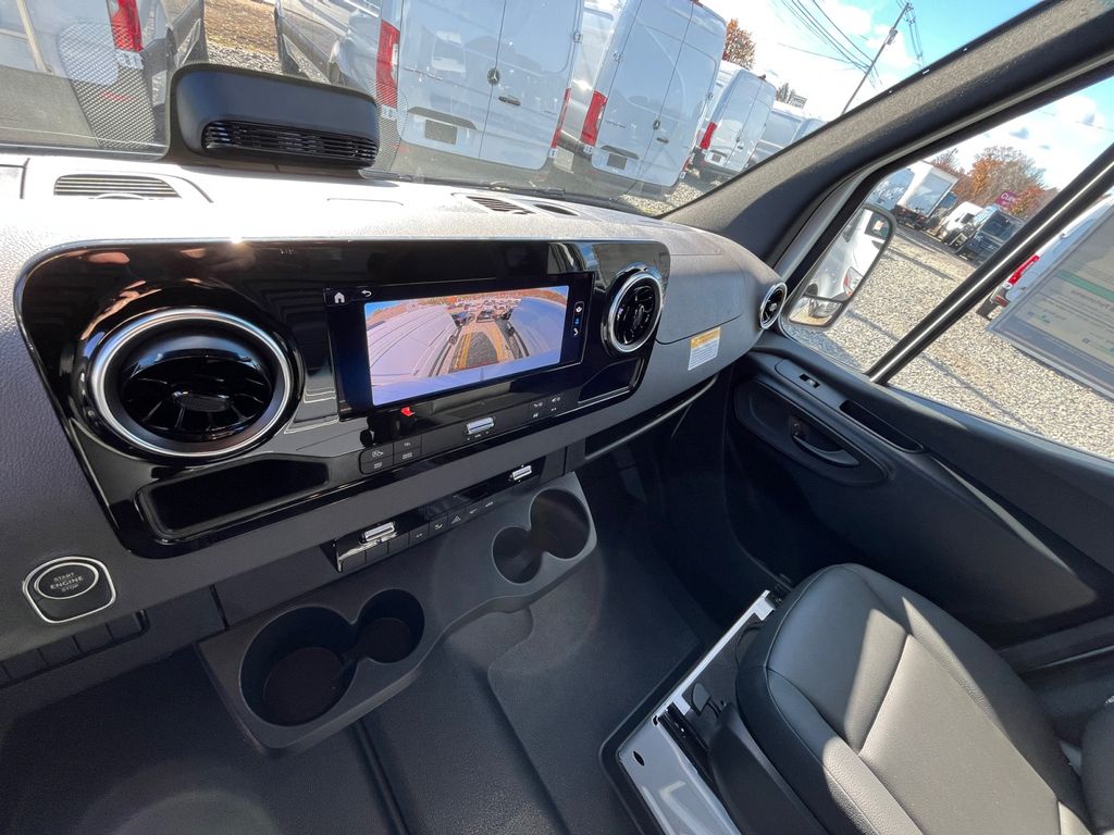 2026 Mercedes-Benz Sprinter Cargo Van Base - Photo 9