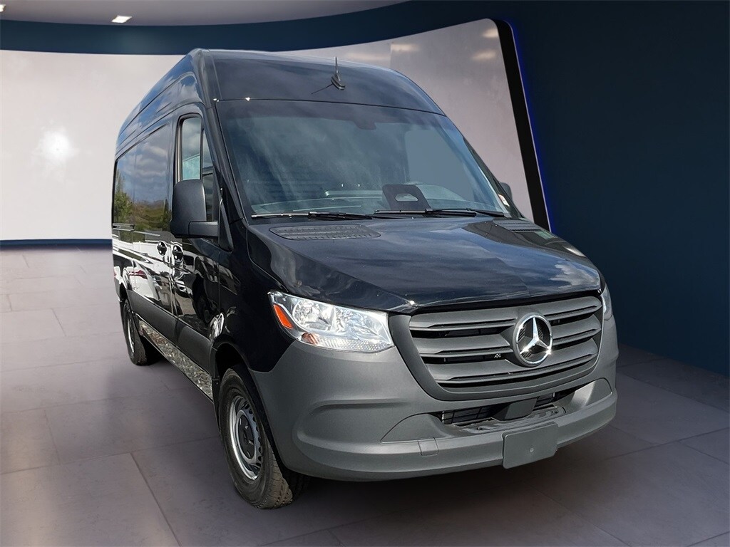 New 2025 Mercedes-Benz Sprinter 2500 Cargo 144 WB Cargo Van