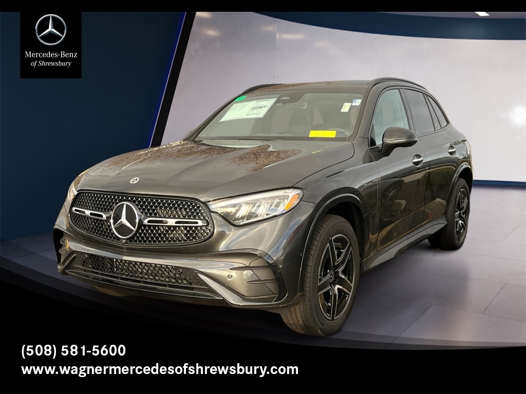 2026 Mercedes-Benz GLC Base's photo