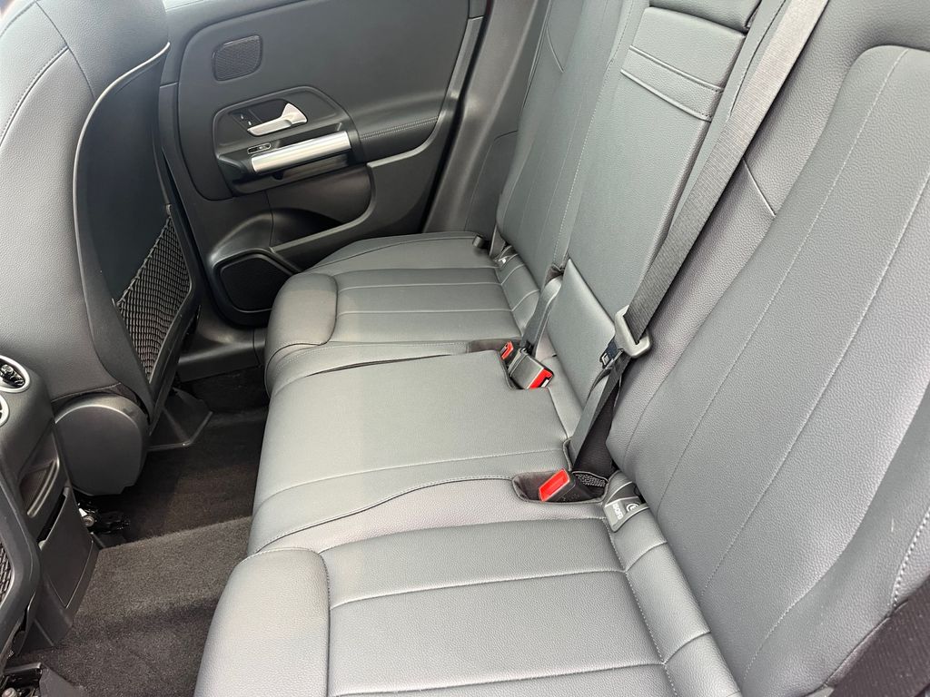 2026 Mercedes-Benz GLA GLA 250 - Photo 13