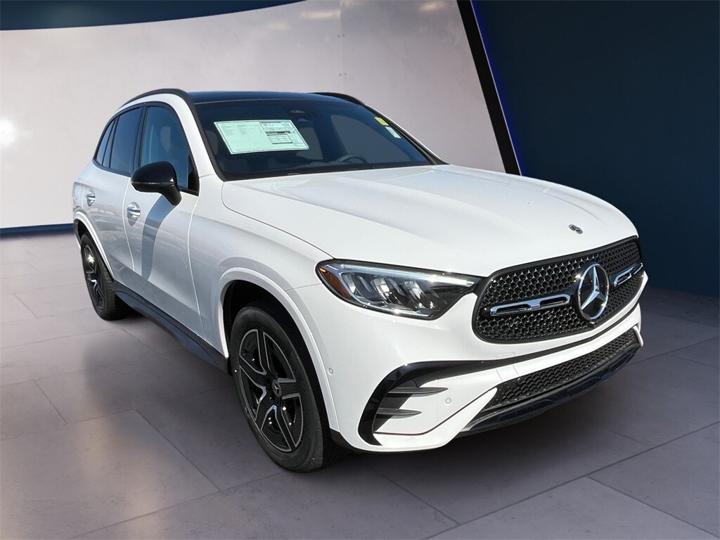2025 Mercedes Benz GLC 300 4MATIC photo 4