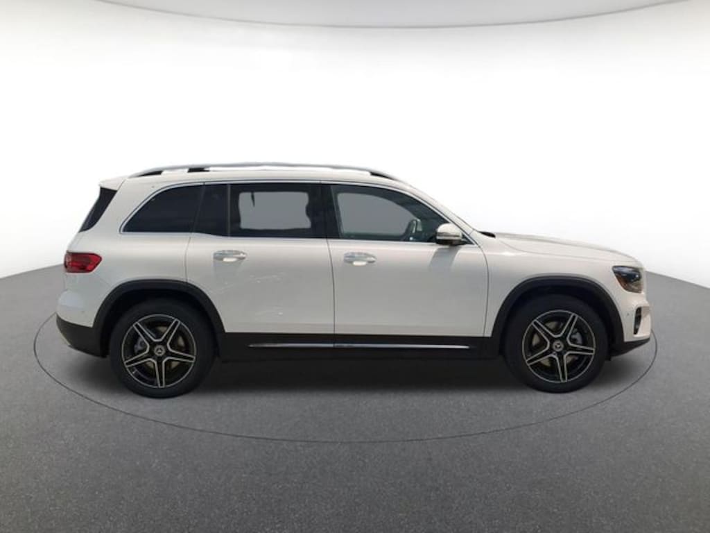 New 2026 Mercedes-Benz GLB 250 4MATIC SUV