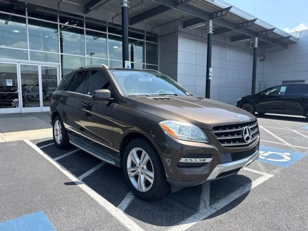 Used 2015 Mercedes-Benz M-Class 4MATIC SUV