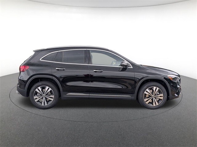 2026 Mercedes Benz GLA 250 4MATIC photo 4