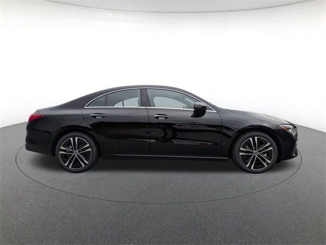 2025 Mercedes Benz CLA 250 4MATIC photo 4