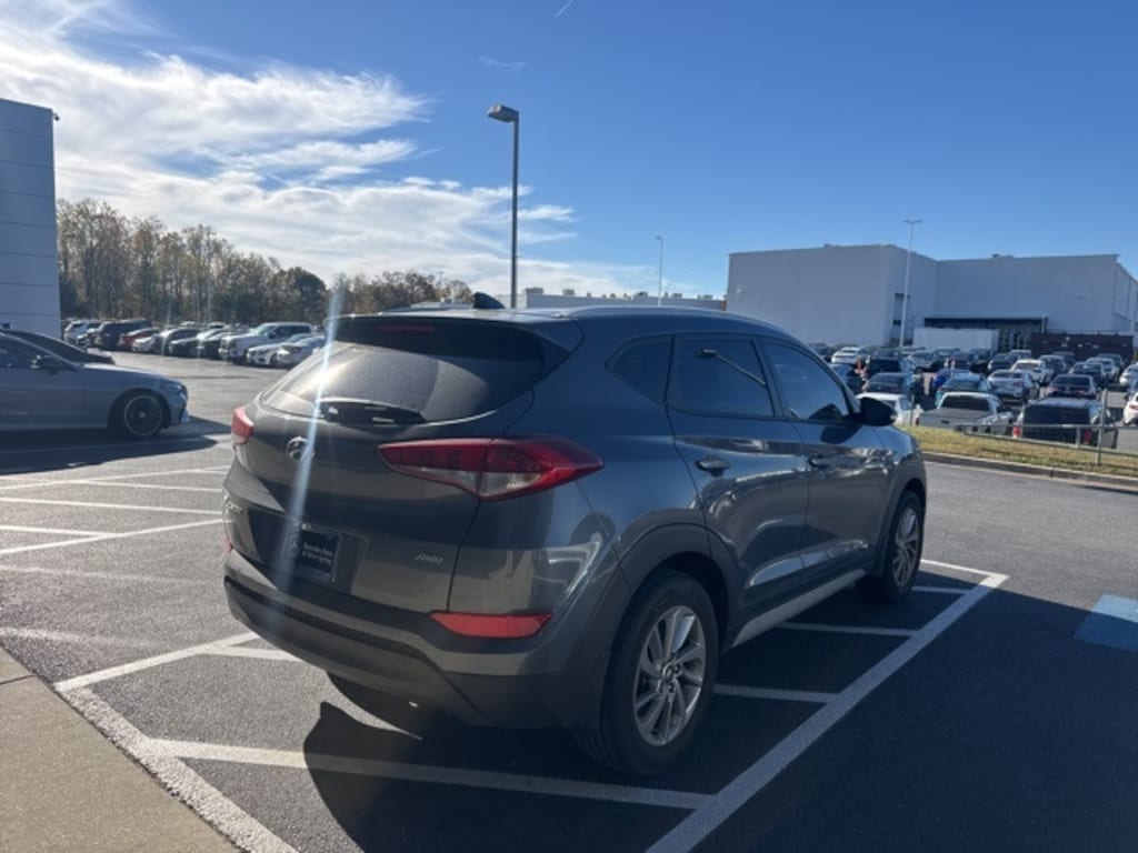 Used 2017 Hyundai Tucson SE Plus AWD SUV