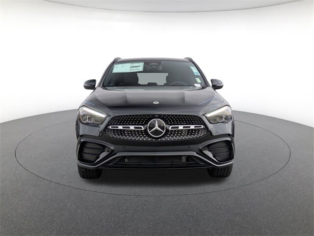 2025 Mercedes Benz GLA 250 4MATIC photo 2