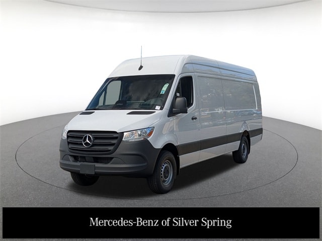 2026 Mercedes-Benz Sprinter Cargo Van Base's photo