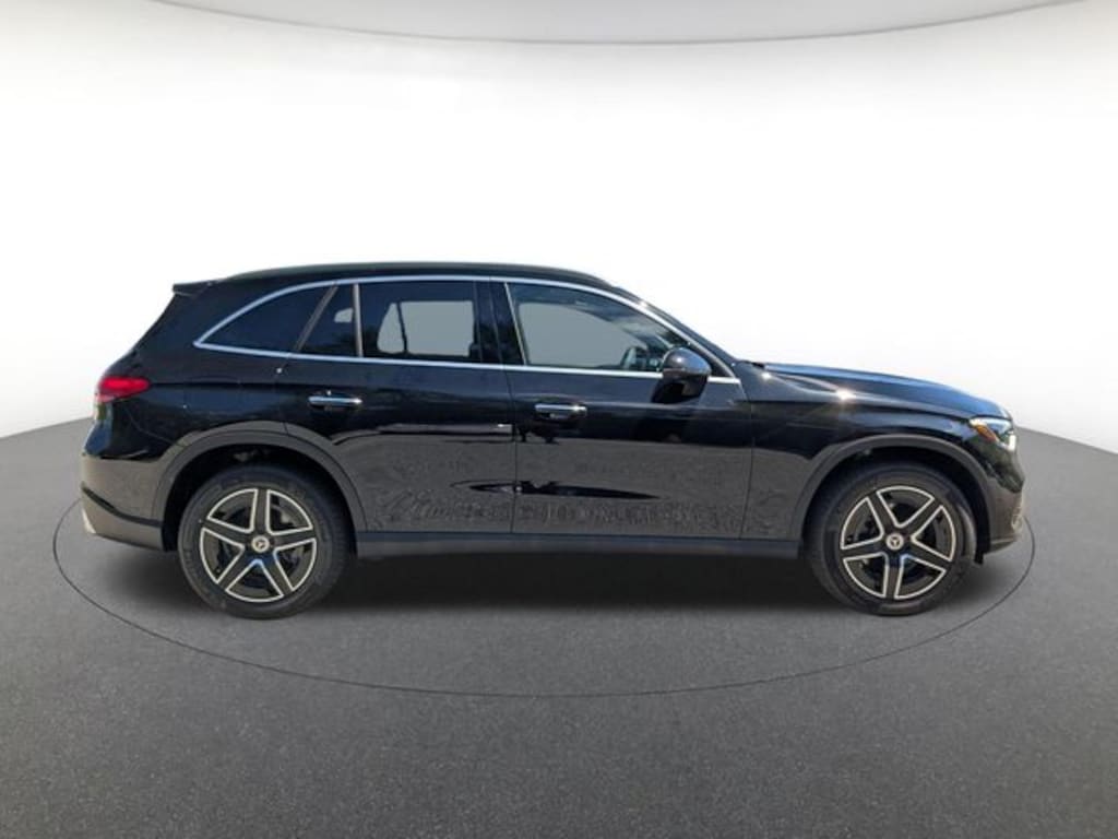 New 2026 Mercedes-Benz GLC 300 4MATIC SUV