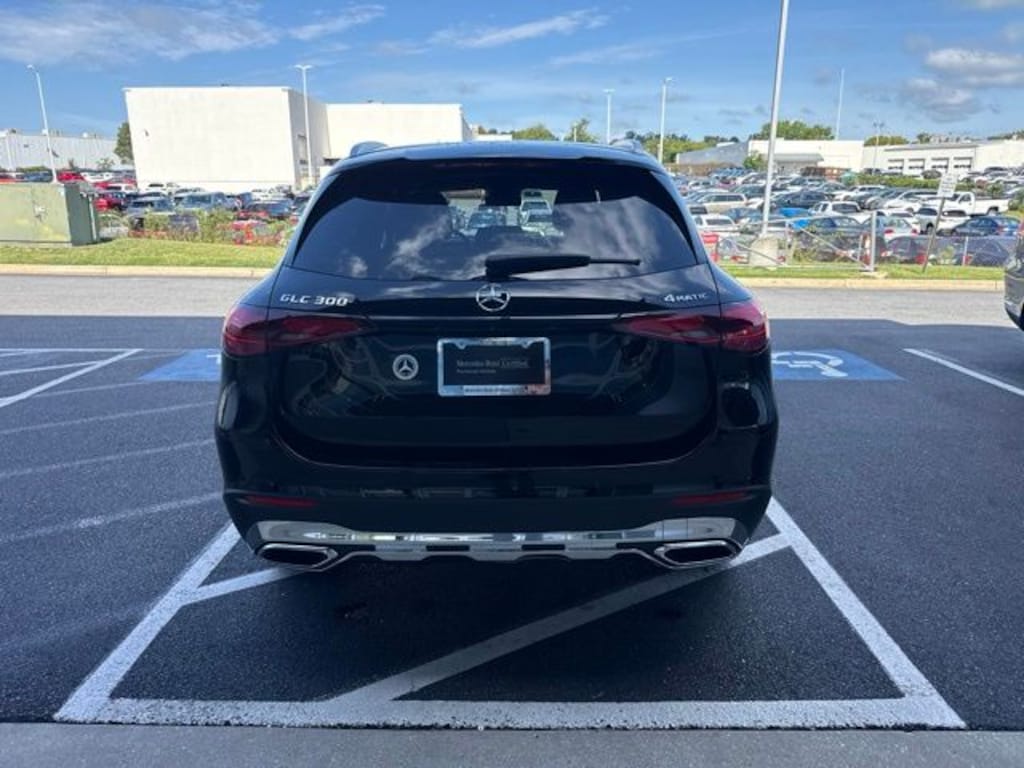 Used 2024 Mercedes-Benz GLC 300 4MATIC SUV