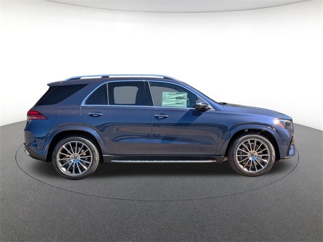 2026 Mercedes Benz GLE 450 4MATIC photo 3