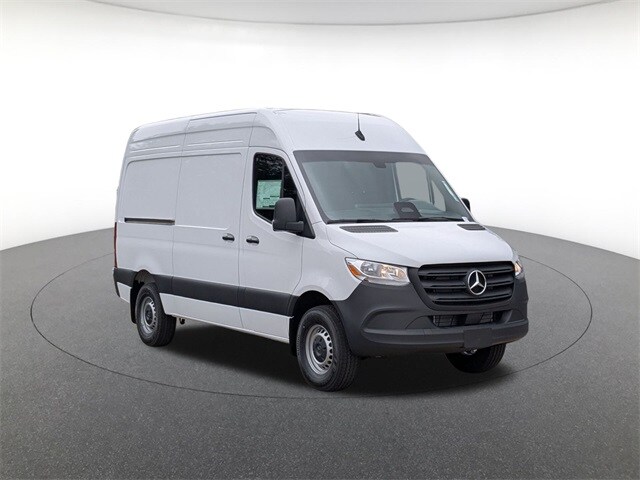2026 Mercedes Benz Sprinter 2500 photo 2