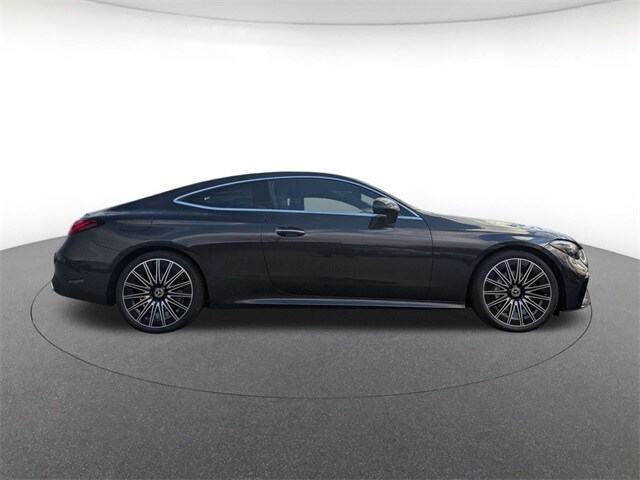 2025 Mercedes Benz CLE 300 4MATIC Coupe photo 4